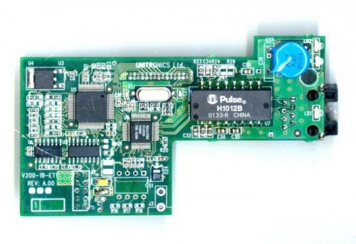 V200-19-ET2 Módulo de Comunicacion Ethernet Para V560, V570, V1040 y/o V1210